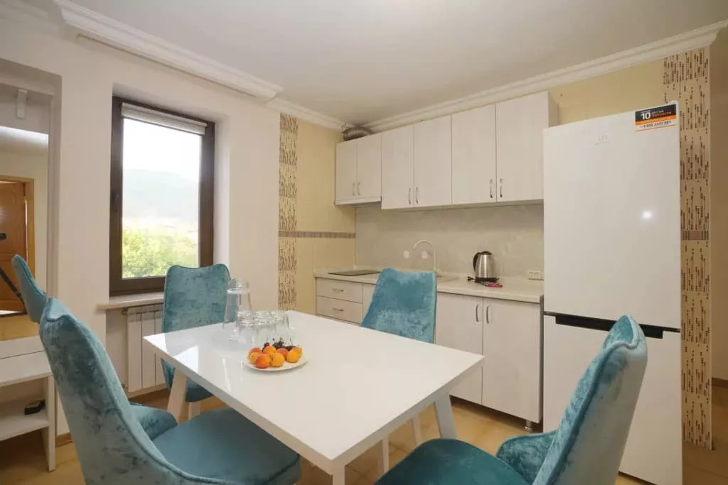 Апартаменты. Отель "Центральный". Геленджик