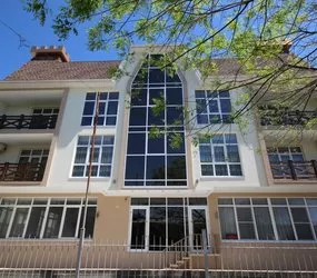 . Отель "Браво" в Ольгинке        . Ольгинка