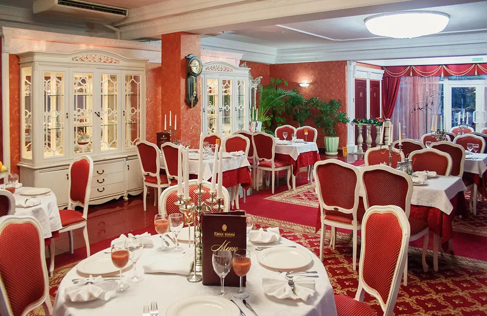 . Санаторий "Южное Взморье". Адлер