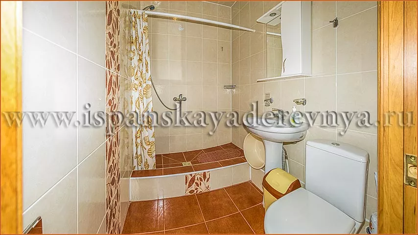 Полулюкс с видом на море № 1, 2, 4. Гостевой комплекс Комплекс апартаментов "Испанская деревня". Алупка