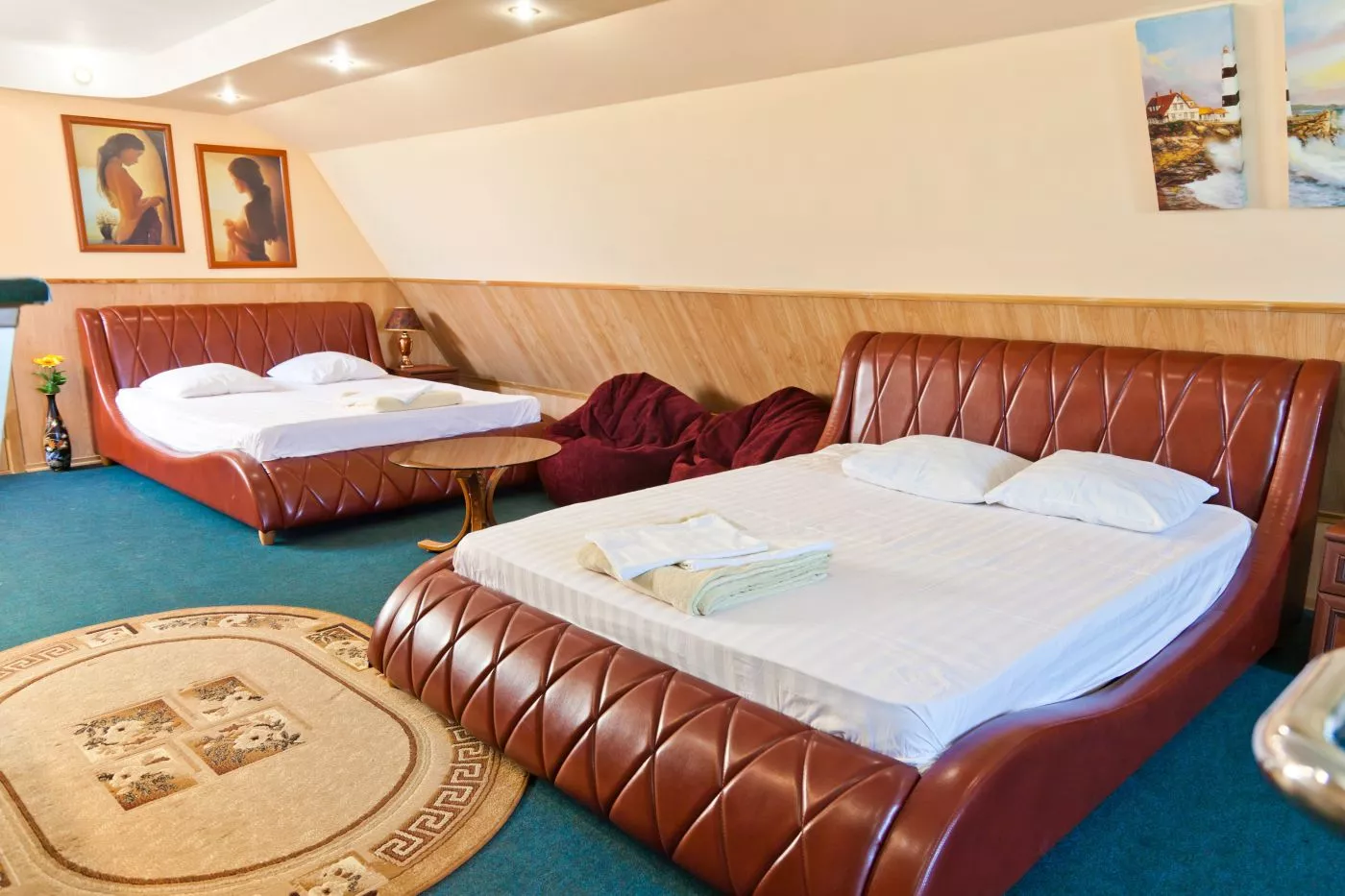 . Отель Водноспортивный клуб-отель "Торнадо". Ейск