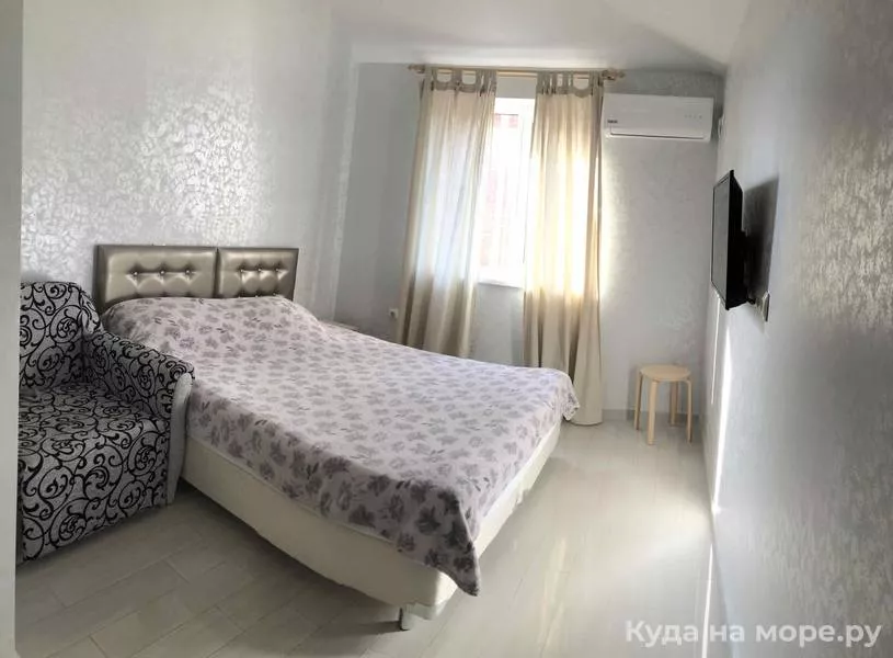 . Гостевой дом "Амели". Геленджик