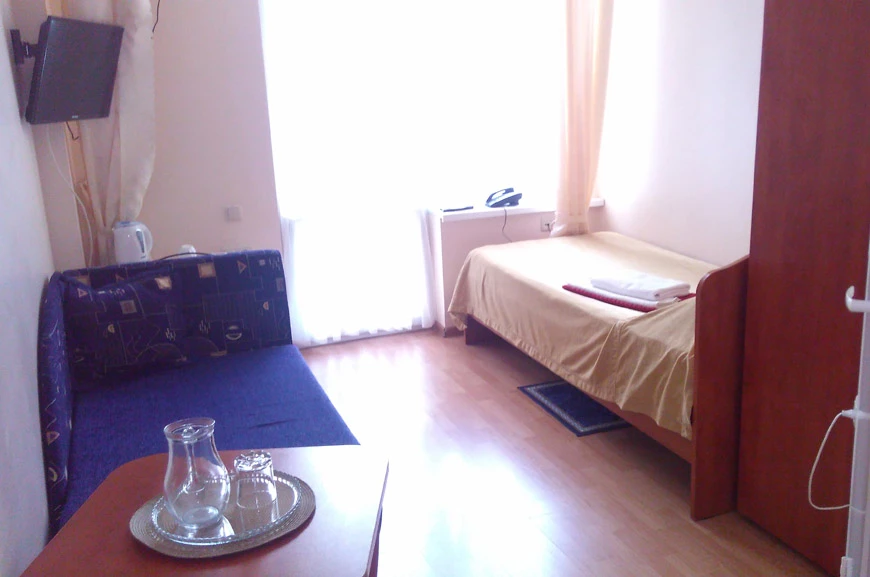 1-местный номер. Гостиница "РоЯлта". Алупка