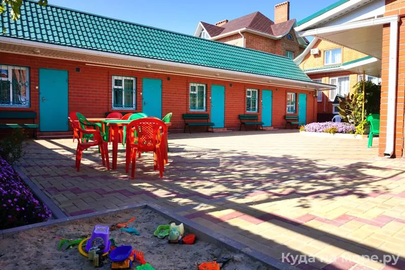 . Гостевой дом «На Николаевской 25». Ейск