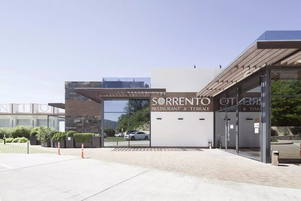 . Гостевой комплекс «Lavicon Hotel Collection». Небуг