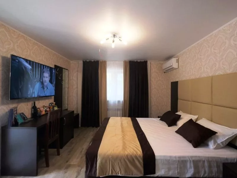 . База отдыха  «Дельфин». Бухта Инал