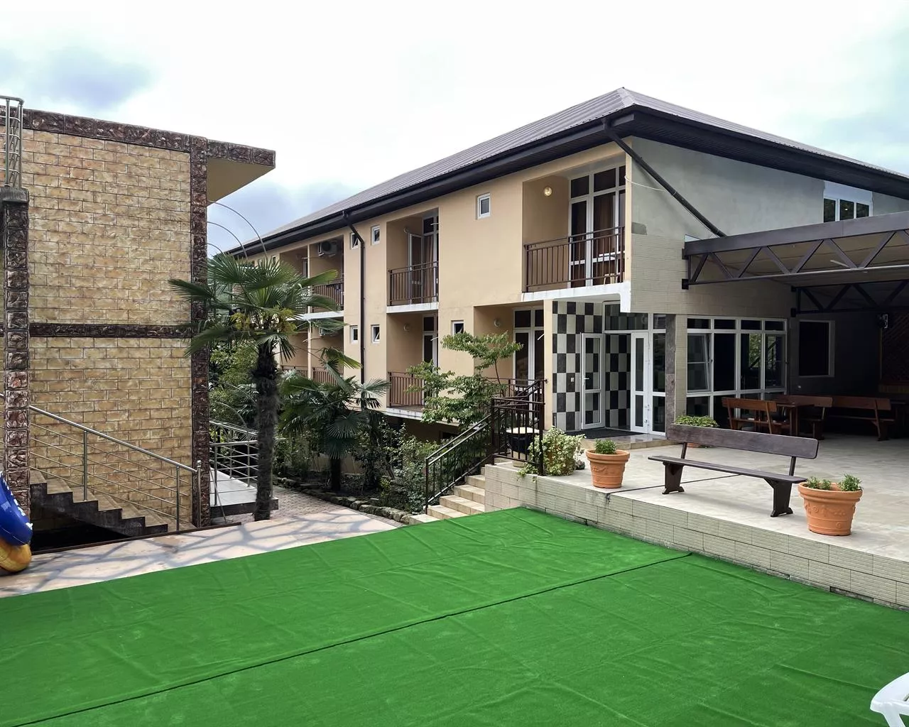 . Гостевой дом «Алоиза». Лоо