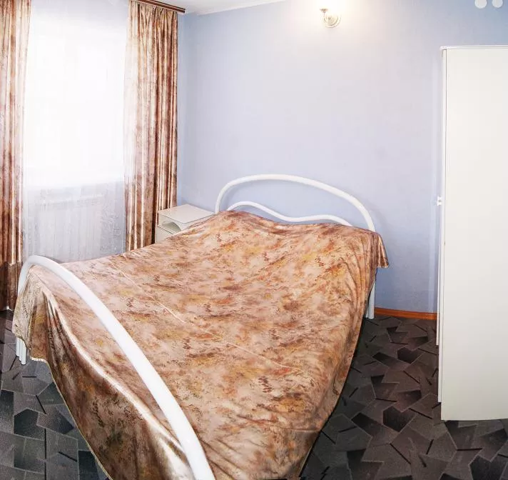 2-х мест., 2-х комнатный с кухней. Гостиница Приазовочка. Ейск