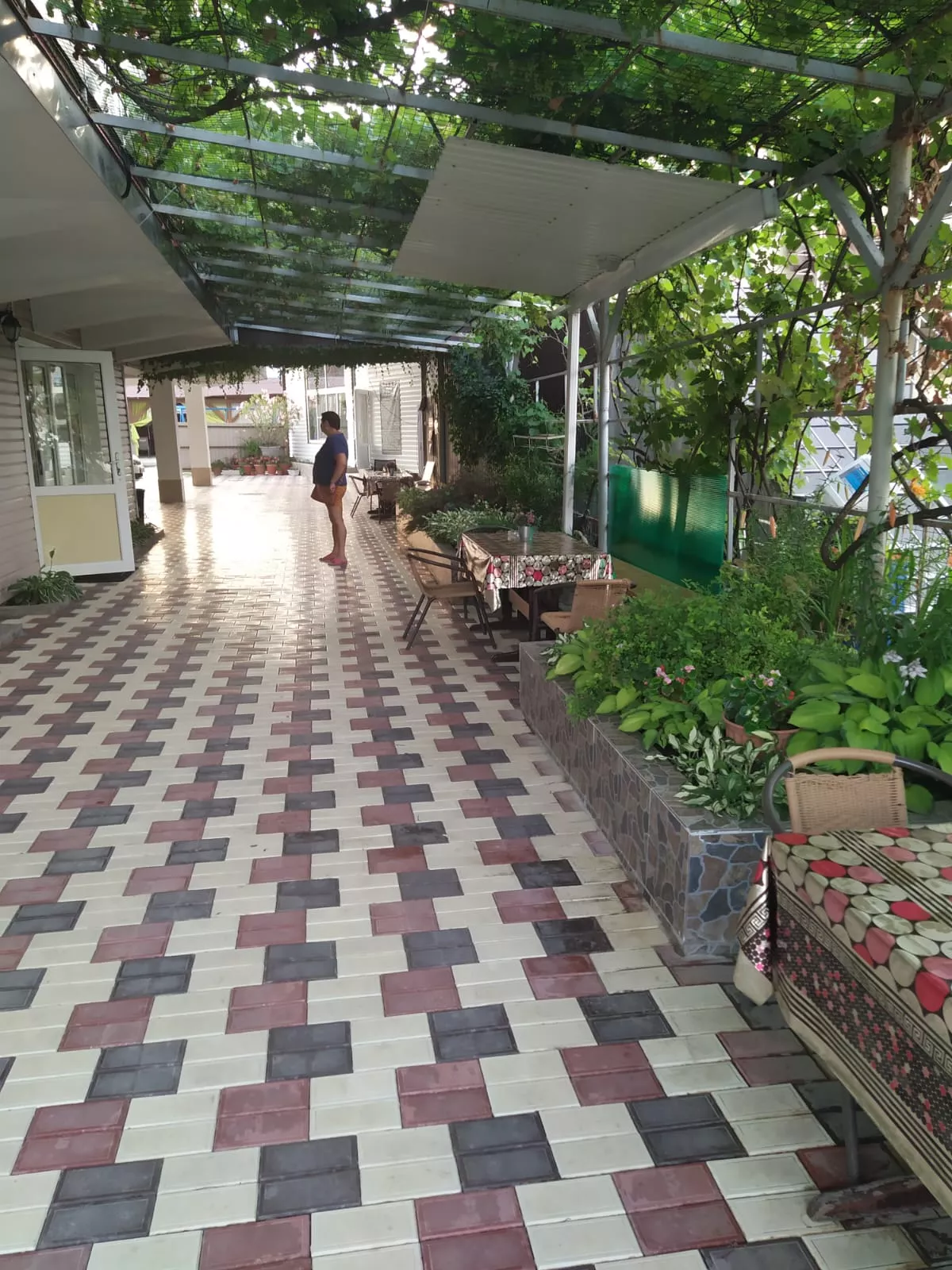 . Гостиница "Эдем". Лермонтово