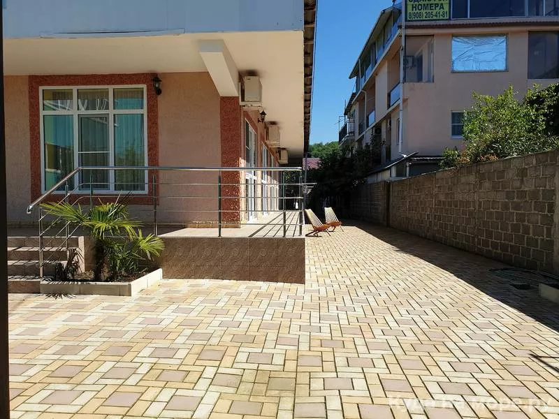 . Гостевой дом "Атлантида". Вардане