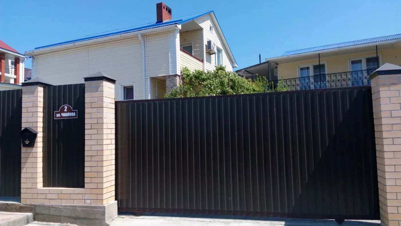 . Частный сектор СЕМЕЙНЫЙ ДВОРИК. Джубга