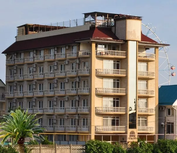 Отель "Троя"