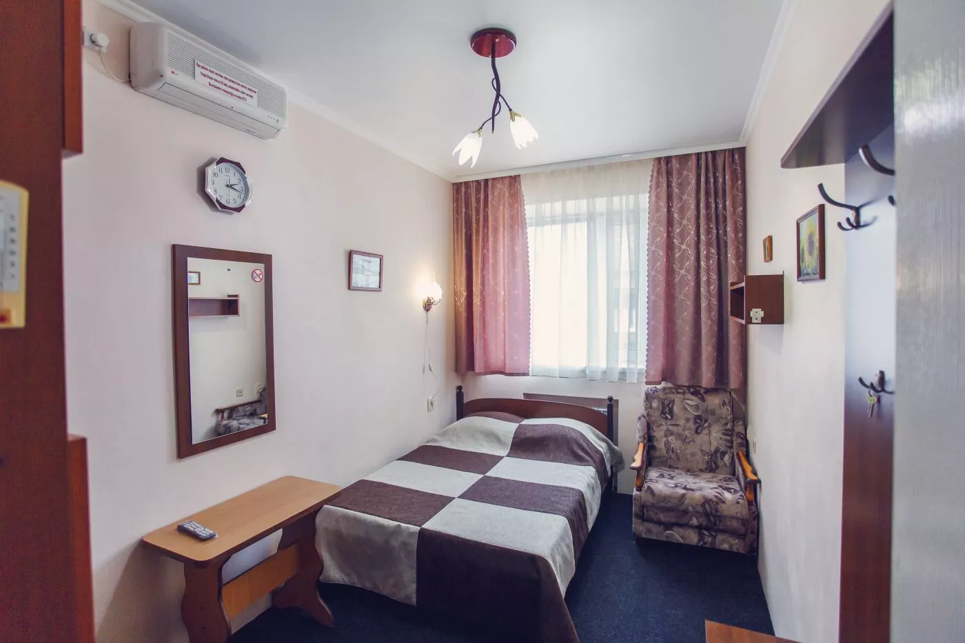 . Частный сектор "Relax". Ейск