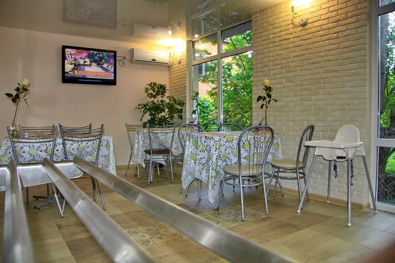 . Гостиница H2O. Геленджик