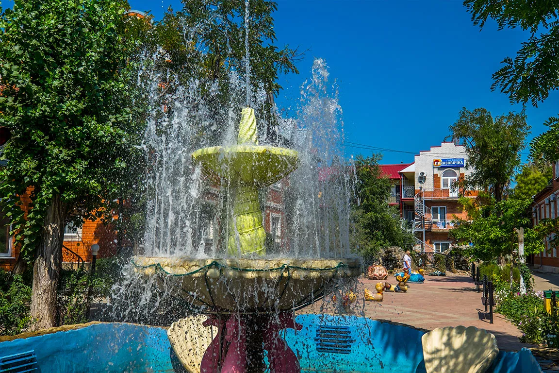 . Гостиница Приазовочка. Ейск