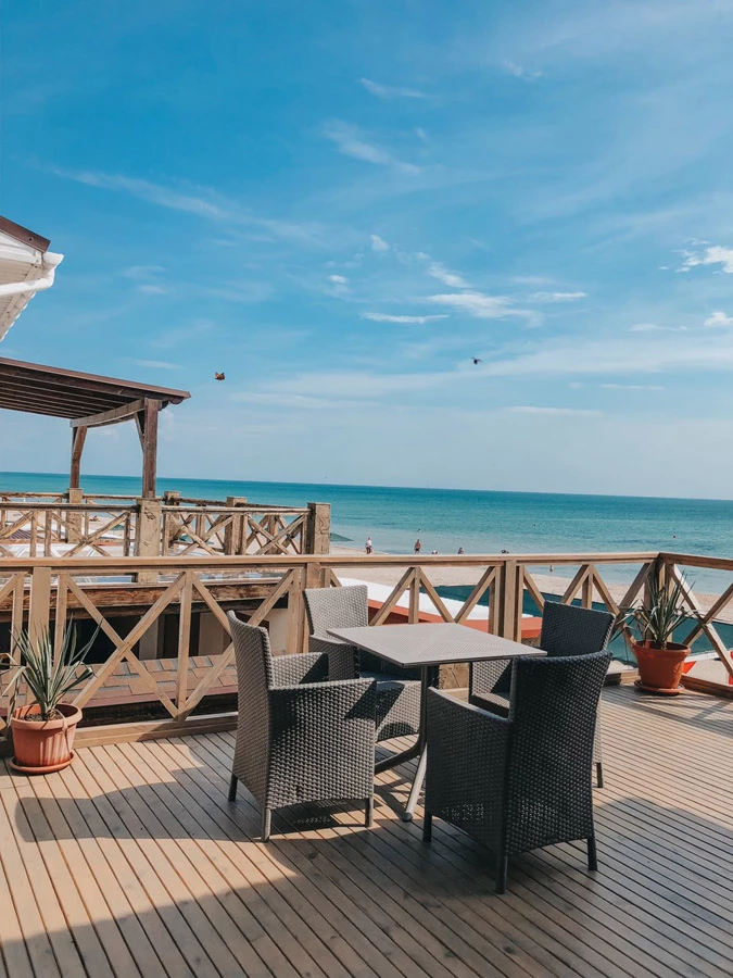 . Мини-пансионат «У моря». Штормовое