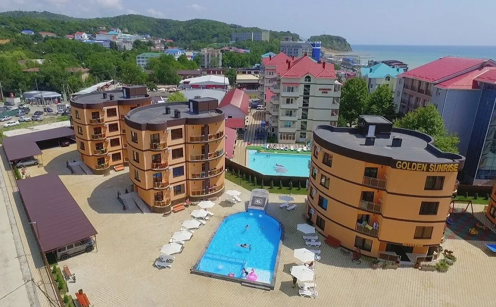 . Отель Golden Sunrise. Лермонтово