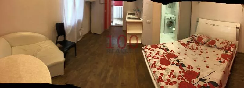 . Квартира в многоквартирном доме Спартак. Ялта