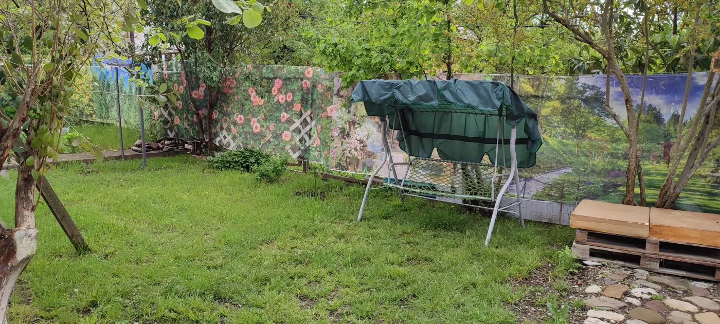 . Гостевой дом Сочи, ул.Юннатов 2а, "Мечта". Совет-Квадже