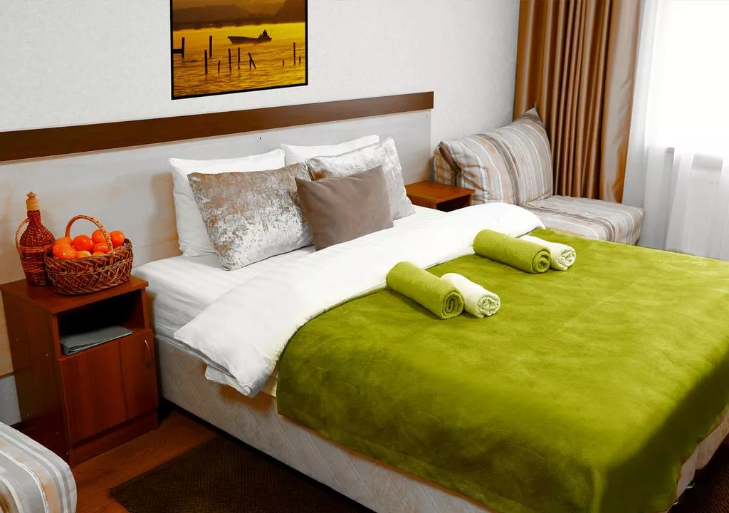 Стандартный двухместный номер. Отель «Пассаж». Адлер