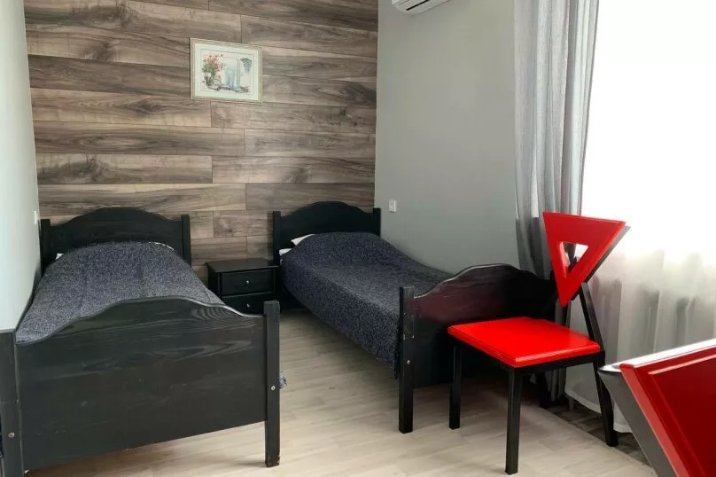 Двухместный Стандарт . Гостиница На Набережной. Анапа