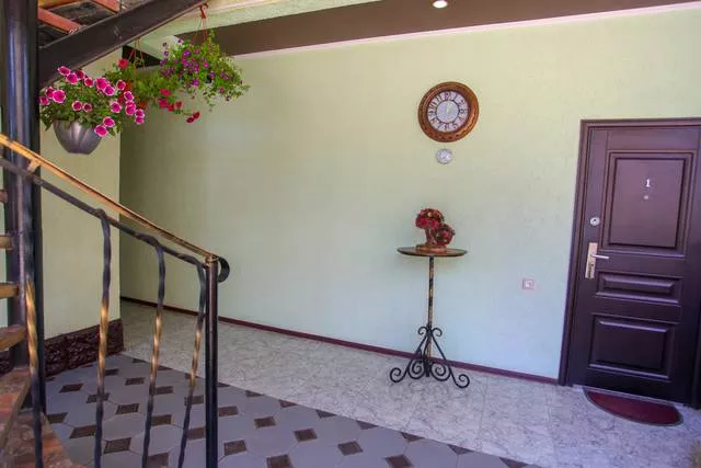 . Гостиница  "Sea Zone" . Пицунда . Гостиница  "Sea Zone" . Пицунда