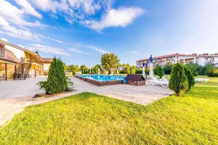 . База отдыха "Тюльпан". Витязево