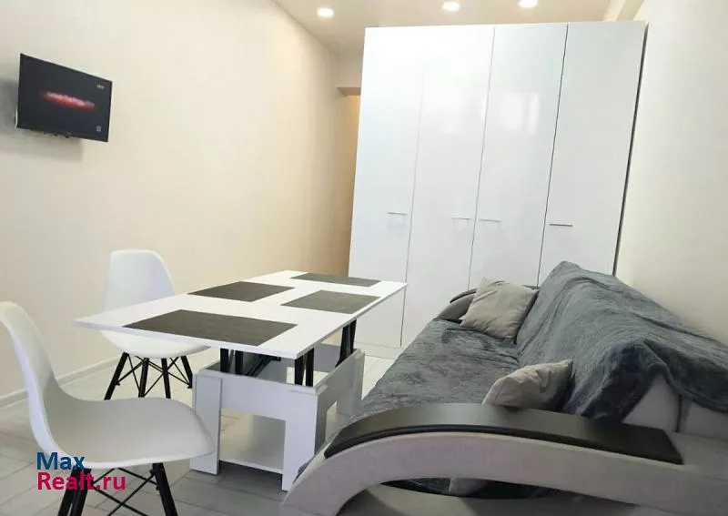 Уютная и чистая квартира. Квартира в многоквартирном доме Студия в центральном районе Сочи. Сочи