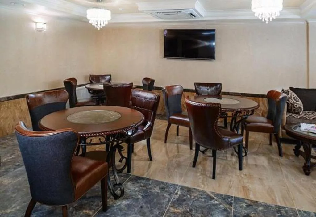 . Отель "Челюскинцев". Гагра