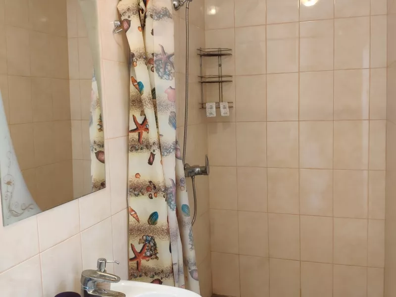 Делюкс, 4-х местный, однокомнатный. Гостевой дом Панорама. Малореченское Делюкс, 4-х местный, однокомнатный. Гостевой дом Панорама. Малореченское