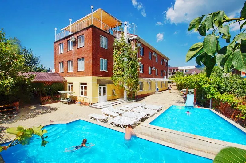 Гостиница "Радуга"