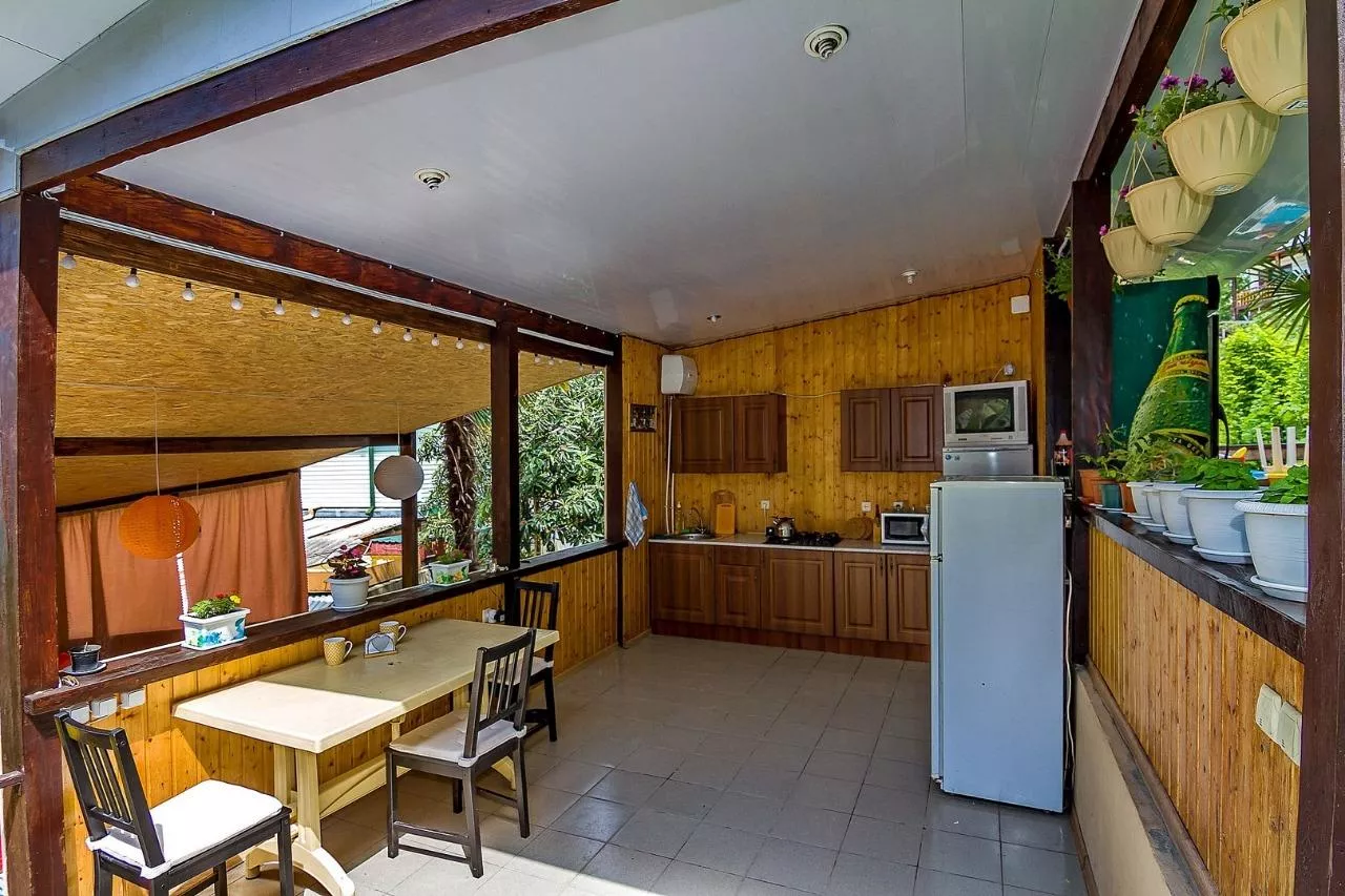 . Гостевой дом "Марьин двор". Лоо