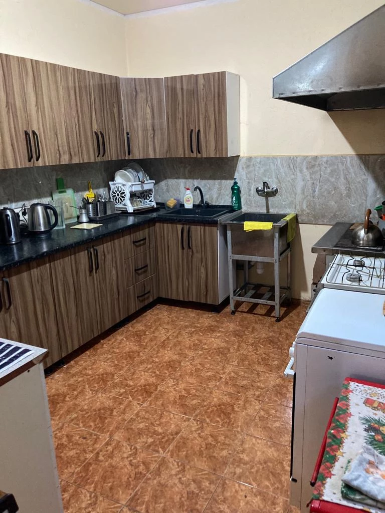 . Гостевой дом "Private house". Сухум