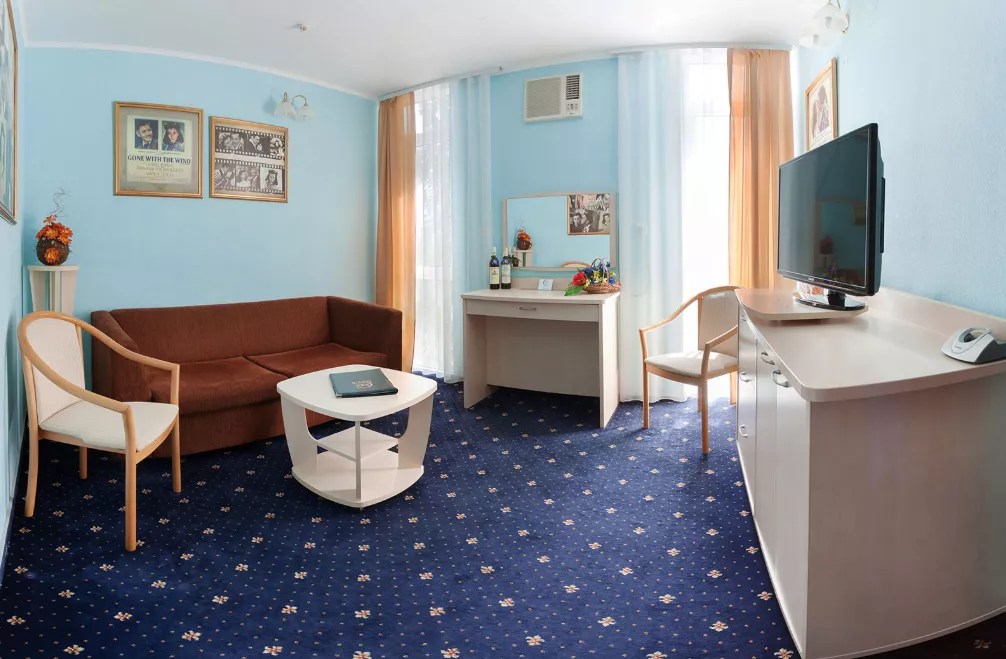 DELUXE 2. Отель "1001 ночь". Кореиз