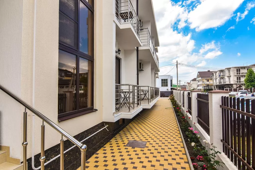 . Гостиница "Династия". Кабардинка