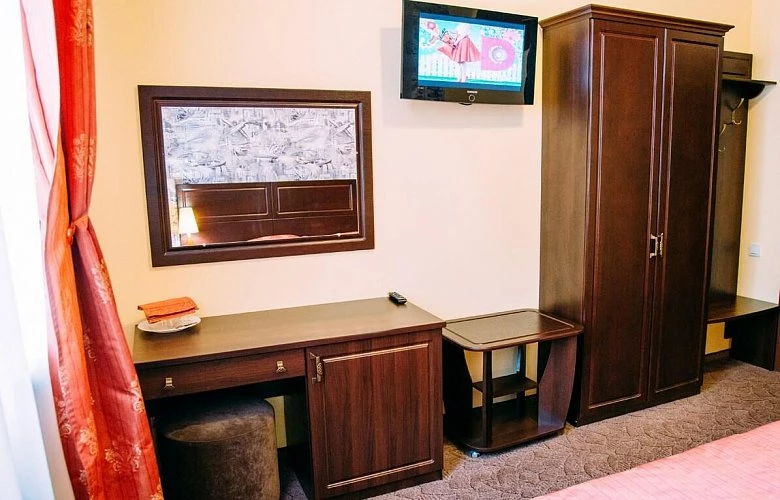 Стандартный двухместный номер. Отель «Простые вещи». Симферополь