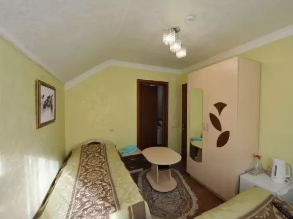 «Эконом» 2-х местный (Малый корпус). Гостиница «Кристалл». Домбай-гостиницы