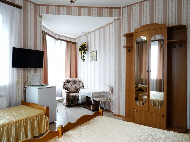 . Частный сектор "Сибиряк" . Лазаревское