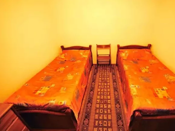 Коттедж. Отель «Каприз». Домбай-гостиницы