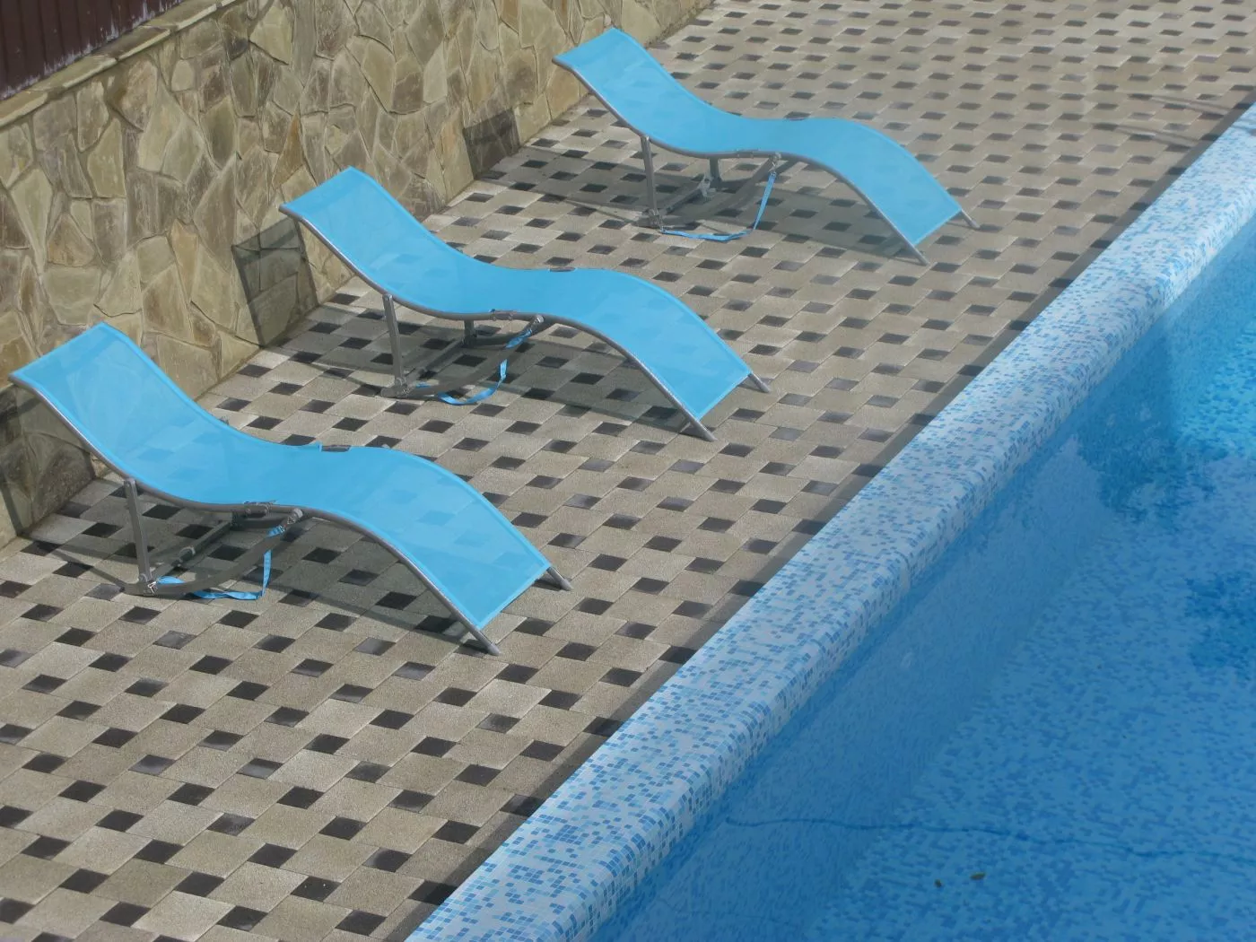 . "Стрекоза". Сукко