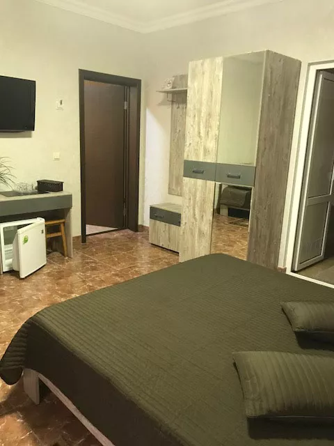 Люкс семейный номер. Гостевой дом "Валентина" - Адлер. Адлер