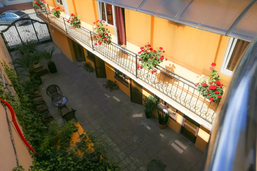 . Отель "Индисан". Гагра