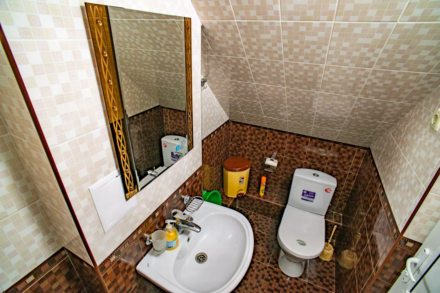 . Отель "Калараш 17а". Лазаревское