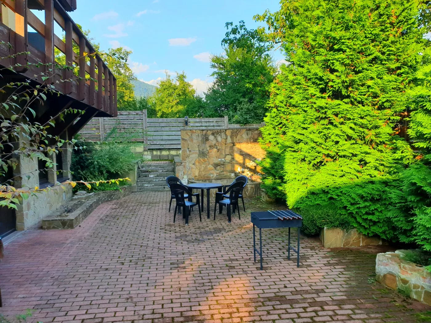 . Коттедж Chalet le Magicien. Красная Поляна