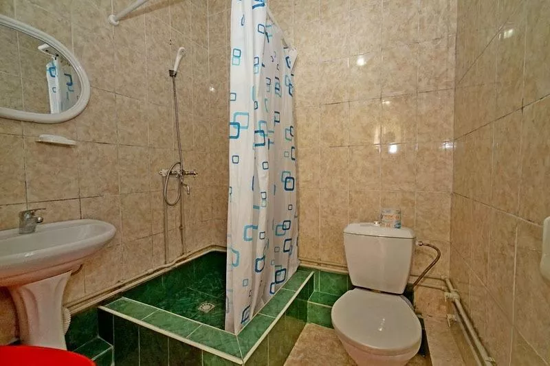 Стандарт 3-х местный. Гостевой дом Дубовая роща. Лермонтово