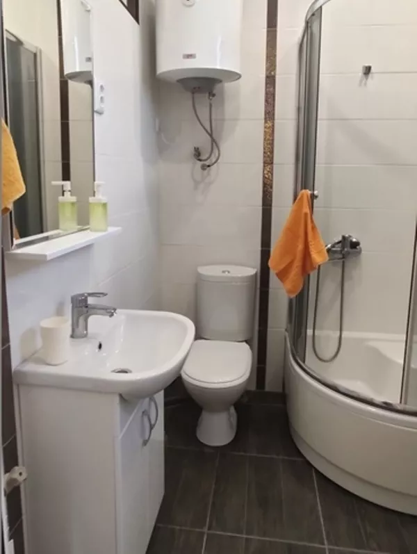 . Частный сектор " В парке ". Севастополь