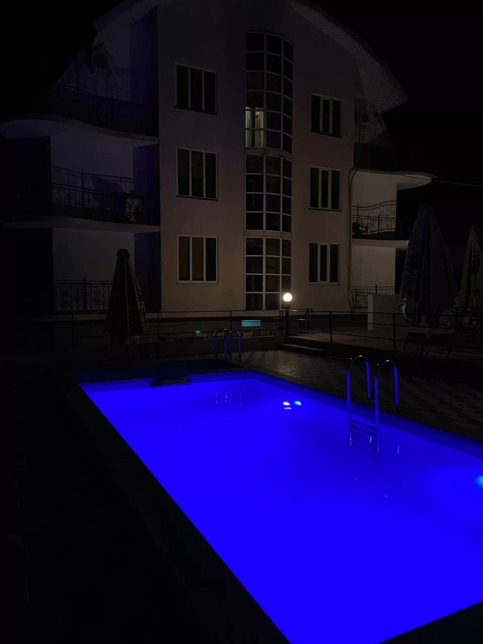 . Гостевой дом "Новая Купавна" в Небуге. Небуг