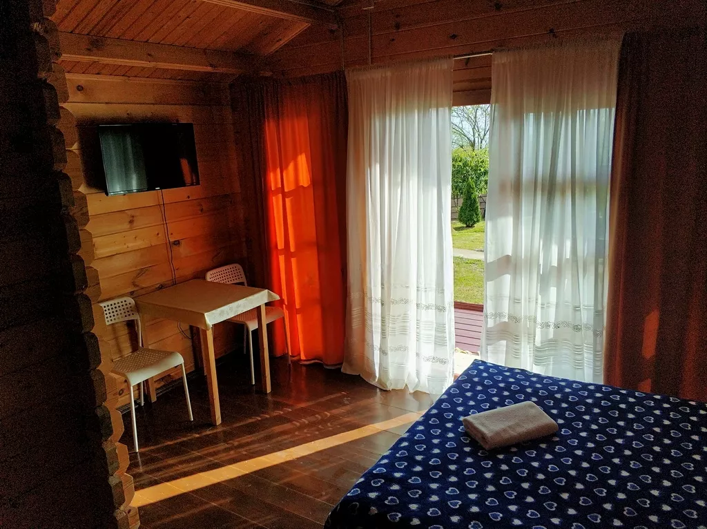 . Гостевые домики "Парадиз" в Новом Афоне рядом с морем. Новый Афон