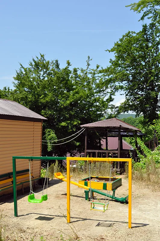 . Гостевой дом Дубовая роща. Лермонтово