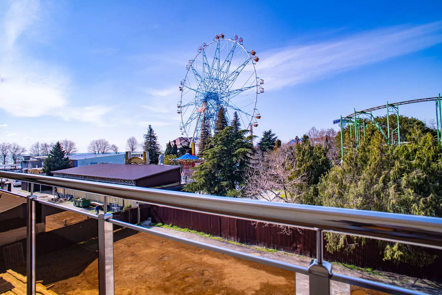 . Отель "Калараш 17а". Лазаревское